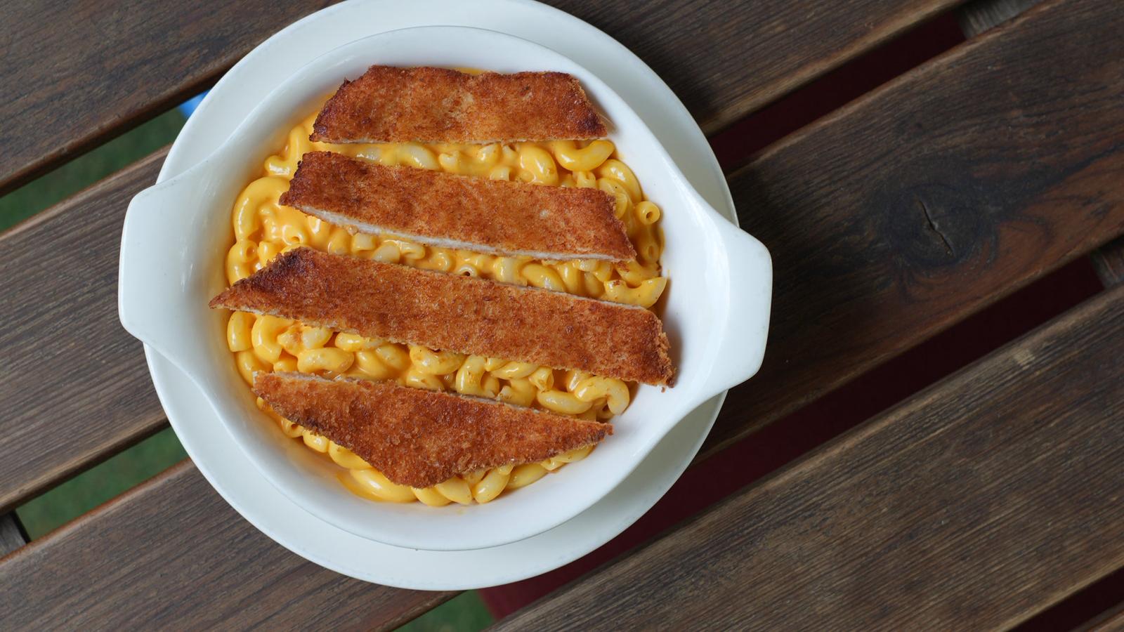 Şinitzelli Mac and Cheese